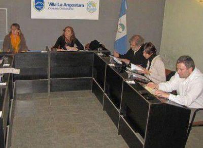 Con el rechazo de la oposici�n, aprobaron rendiciones de cuentas de marzo y abril