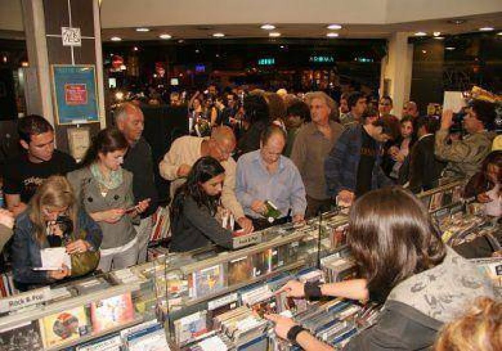 Cuarta edici�n de La Noche de las Disquer�as