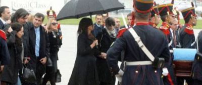 Cristina viaja a R�o Gallegos para recordar a N�stor Kirchner