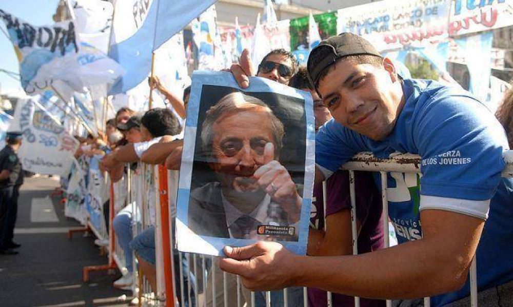 Jornada militante en todo el pa�s por el segundo aniversario de la muerte de N�stor Kirchner