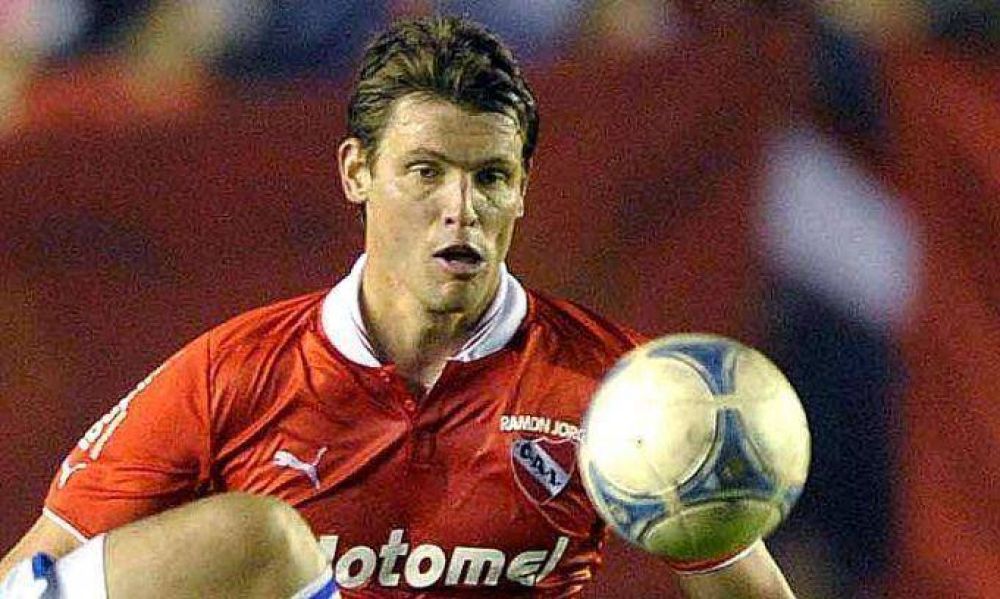 Batti�n reconoci� que avanzar en la Sudamericana "no tapa" el objetivo de evitar el descenso