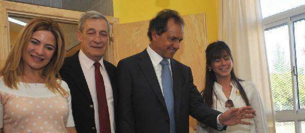 Scioli pidi� �seguir adelante con el proyecto� de Kirchner