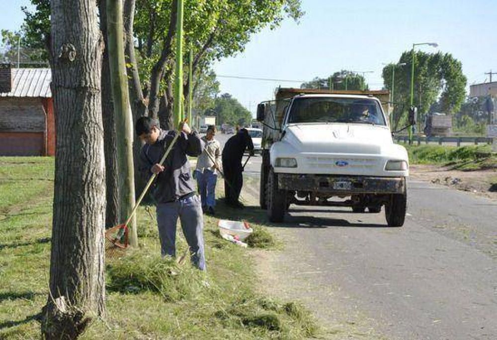 El Municipio de Campana avanza con el Programa de Limpieza y Mantenimiento de Barrios