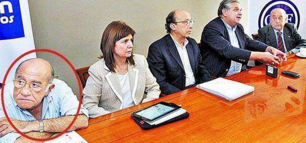 El "feudal poCHORRO" vende espejos de colores con el partido autonomista nacional que ya no existe