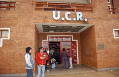 La U.C.R denuncia violaci�n a la Constituci�n provincial en la adjudicaci�n de bancas a la minor�a