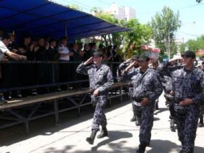 Prometieron m�s m�viles en los festejos de la Polic�a