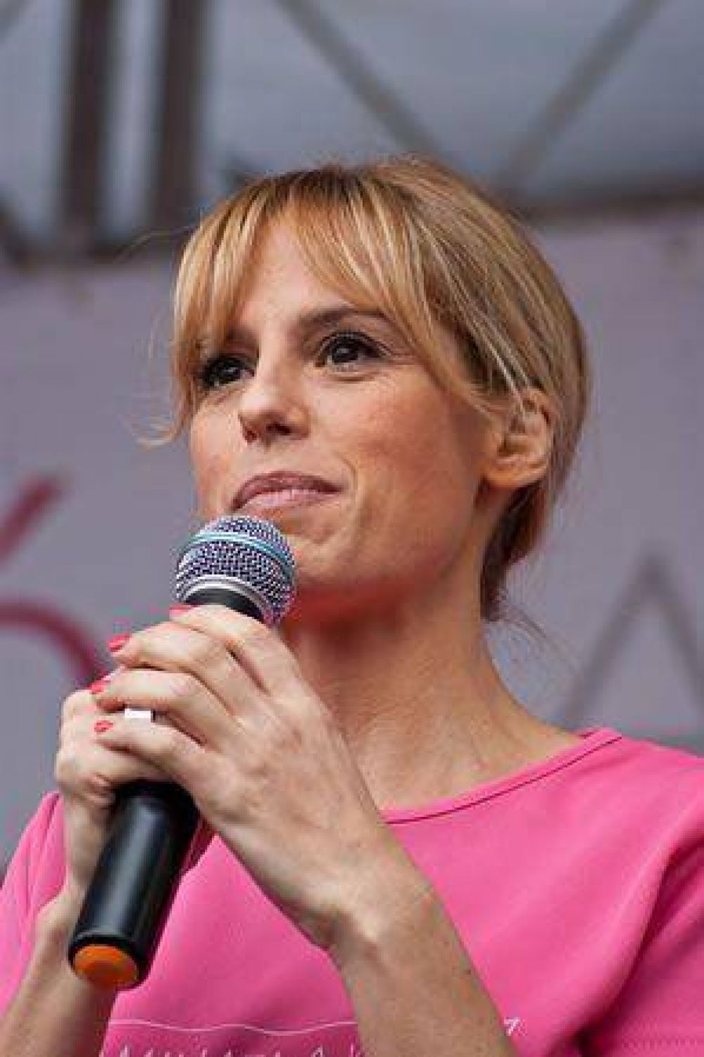 El Trece vendr� a San Juan en busca del �artista del a�o�	