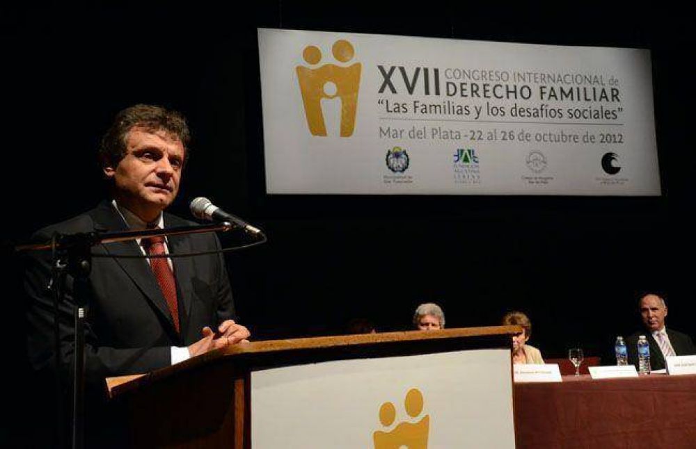 Pulti cerr� el XVII Congreso Internacional de Derecho Familiar
