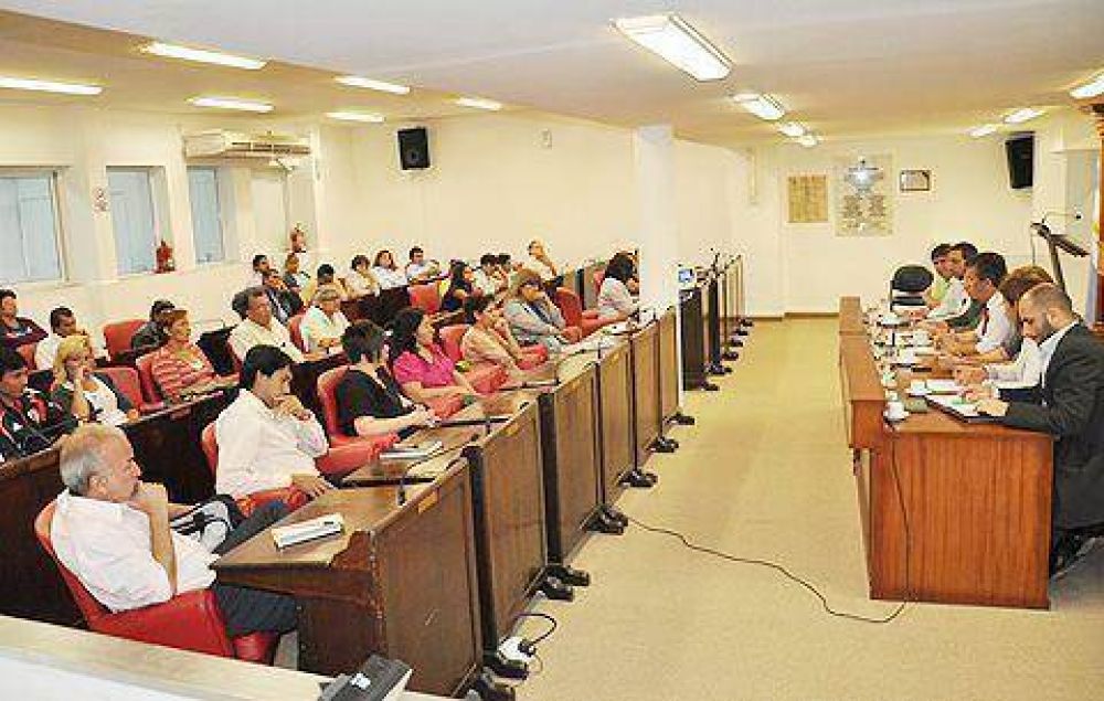N�stor Piccone: �La pol�tica debe ser garante de la aplicaci�n de la ley"