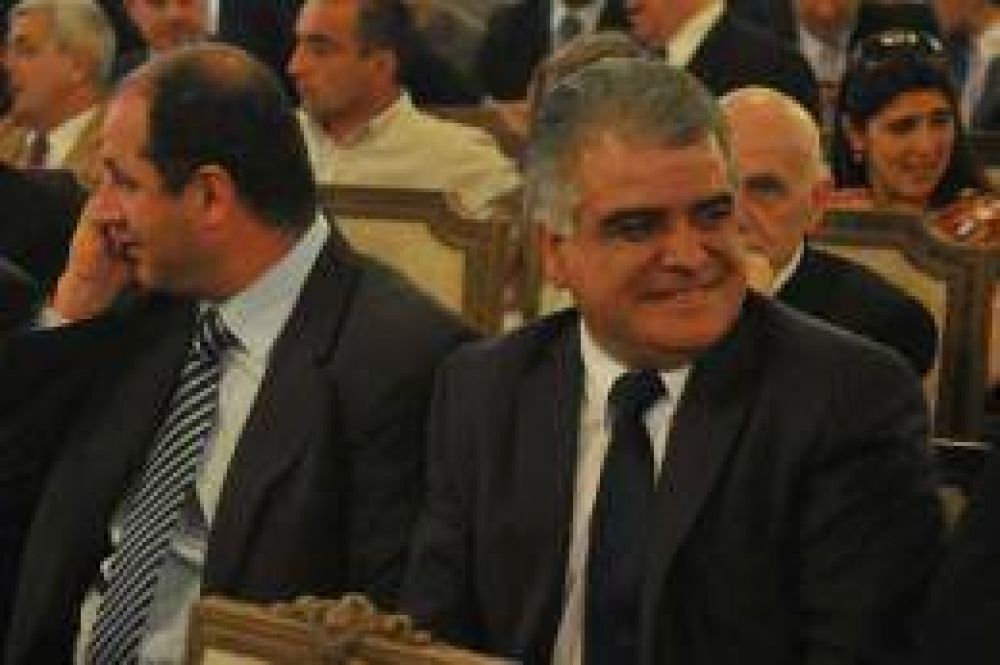 Loza dejar� el Registro Civil para asumir como legislador
