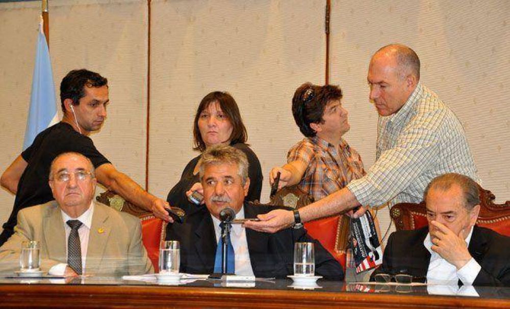 Inauguraci�n del aut�dromo: el gobierno "compr�" la carrera del TC en 2,5 millones