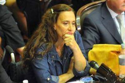Michetti se diferenci� de Macri y critic� a Moyano