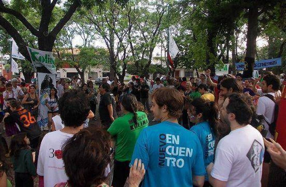 El kirchnerismo unido record� a N�stor Kirchner en Carapachay