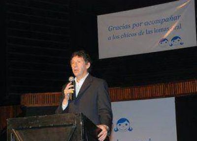 Posse particip� de la cena solidaria de las Lomas oral