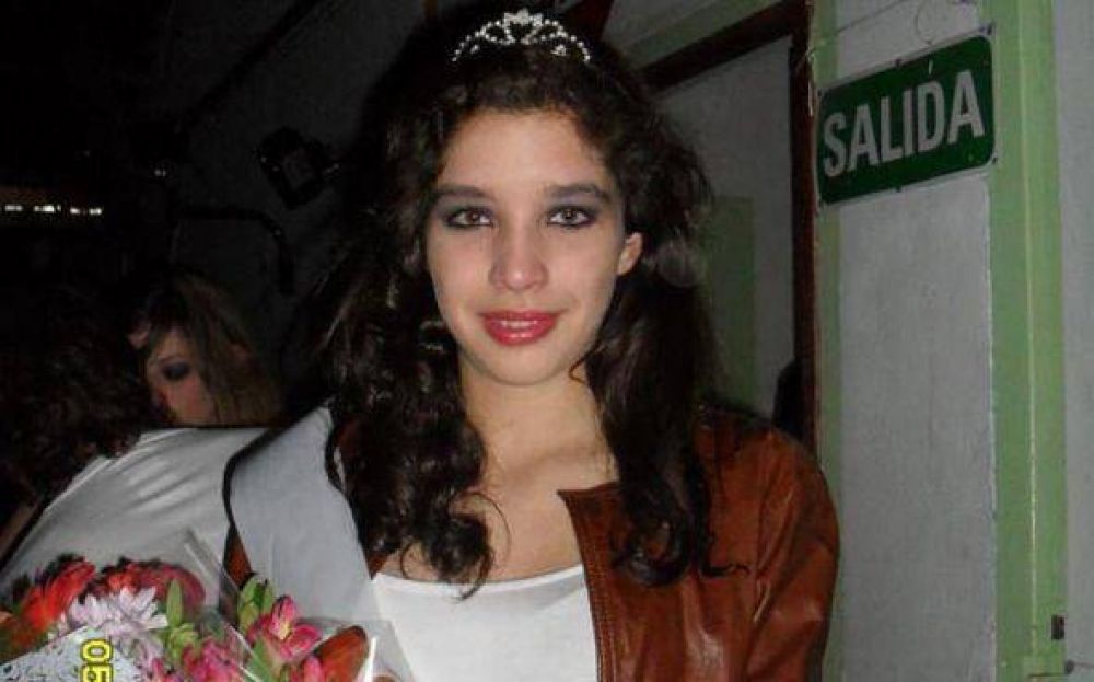 Buscan a adolescente que desapareci� en Pilar