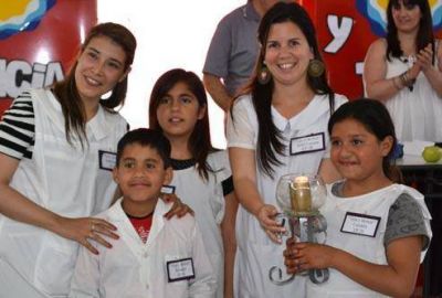 Se realiz� la Feria de Ciencia y Tecnolog�a 2012