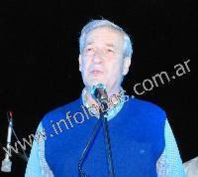 SOBRENO ANUNCI�: EMPLEADAS DOM�STICAS EN BLANCO, CON OBRA SOCIAL Y APORTES JUBILATORIOS