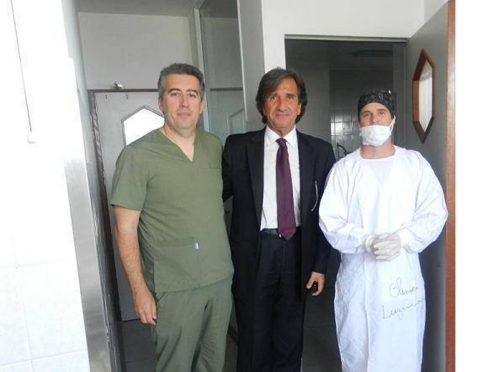 MICROCIRUG�AS OFTALMOL�GICAS POR L�SER SIN COSTO ALGUNO PARA LOS AFILIADOS DEL PAMI