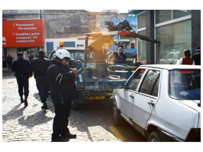 Proponen aumentar el monto de las multas por infracciones de tr�nsito