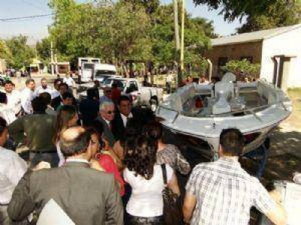 FME: Pol�mica por la compra de una lancha