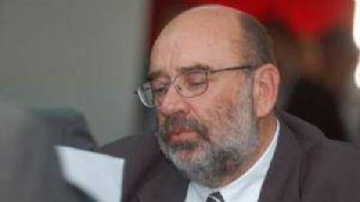 El canon del casino en la mira de los senadores