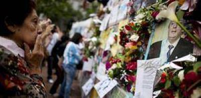 Nostalgia y euforia en los homenajes a Kirchner, a dos a�os de su muerte