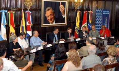 Embajadores de Patria Grande homenajearon al ex presidente