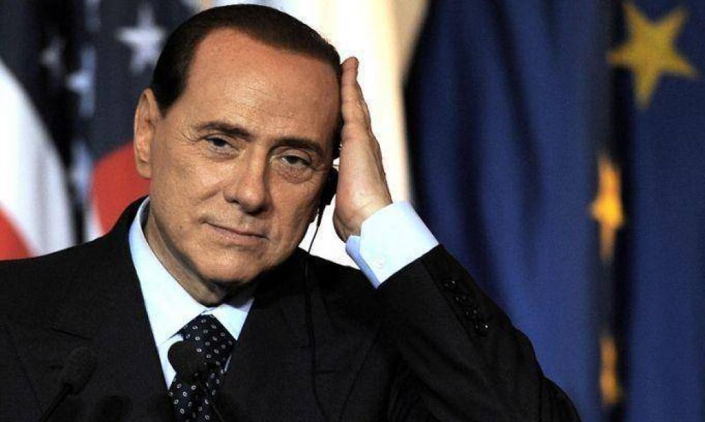 Berlusconi: "Me siento obligado a seguir en pol�tica para reformar el planeta Justicia"