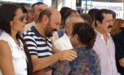 Masivo acompa�amiento comunitario tuvo el programa solidario �Por nuestra gente, todo�