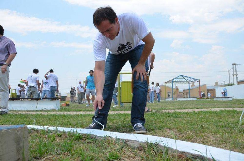 Camau: �Hoy lo recordamos a N�stor trabajando con militancia�
