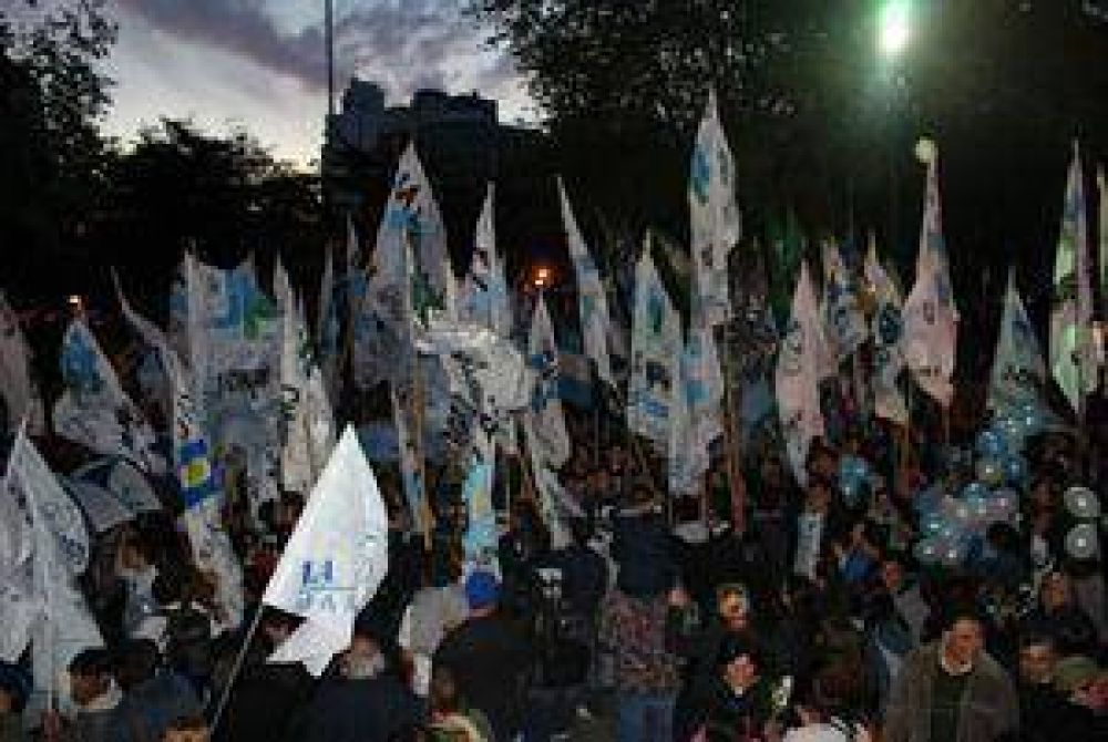 Distintos actos en Mar Del Plata para recordar a N�stor Kirchner