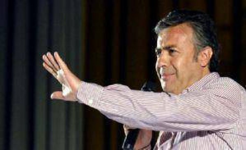 PJ y UCR se cruzan por el costo p�blico de financiar la pol�tica