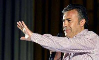 PJ y UCR se cruzan por el costo p�blico de financiar la pol�tica