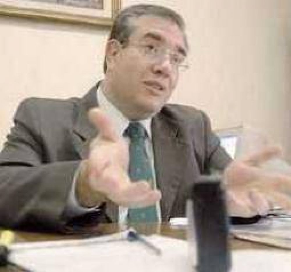 Economistas riojanos apuntaron con dureza contra el �autismo� K