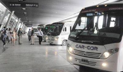 �Guerra� entre empresas de transporte hizo bajar tarifa entre C�rdoba y Carlos Paz