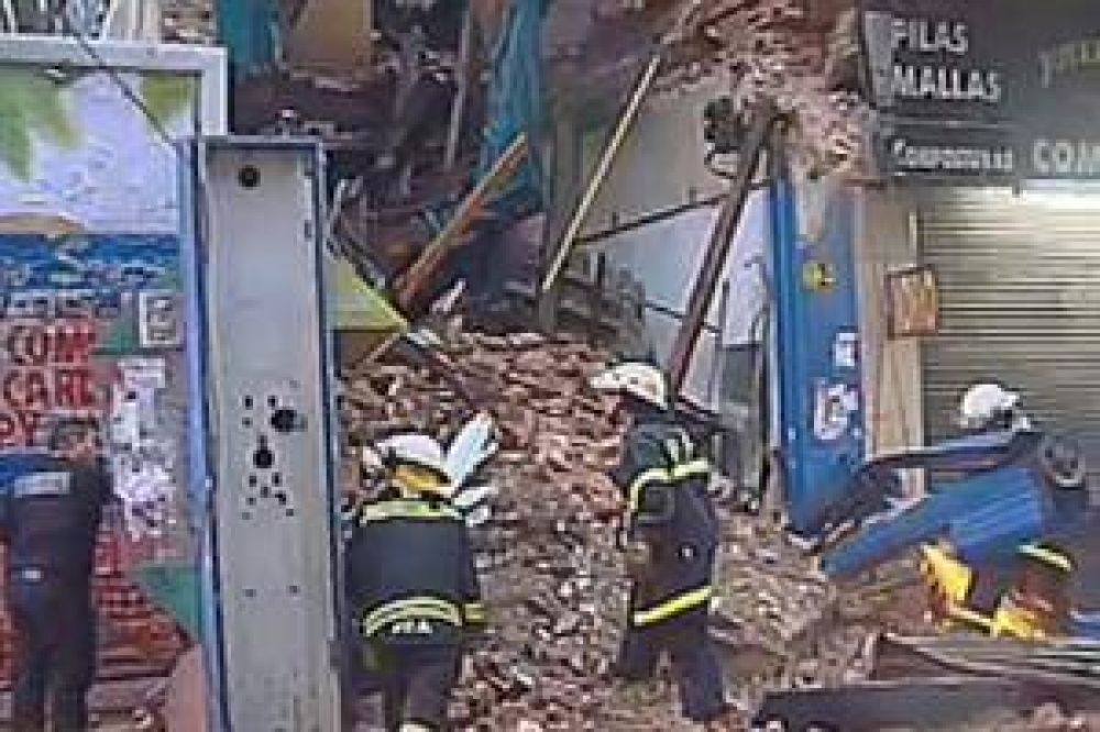Derrumbe y milagro en el barrio de Constituci�n