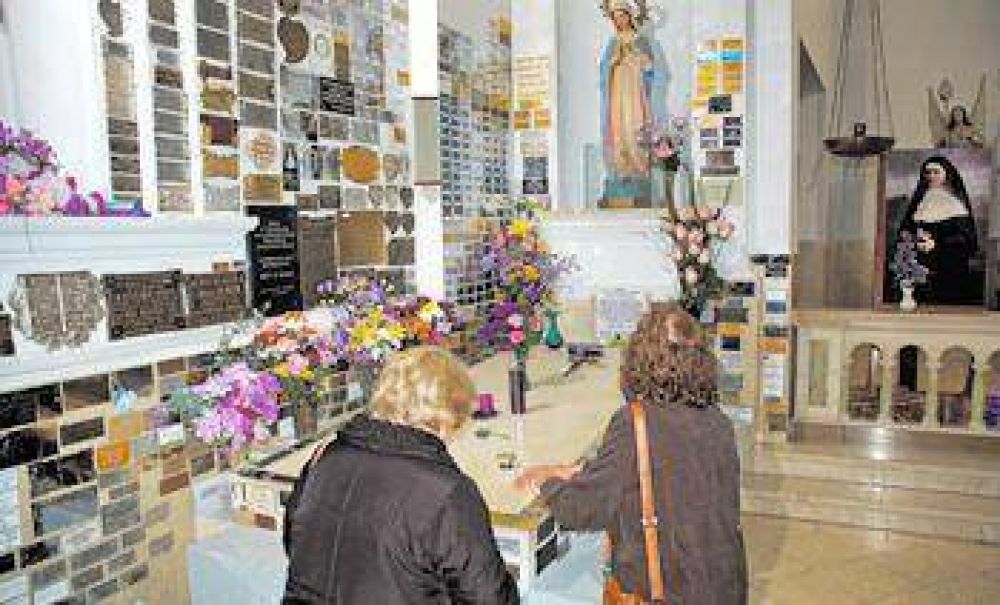 La ciudad ya palpita con gran expectativa el acto de beatificaci�n de Crescencia