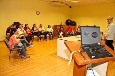 FUNDACION ARCOR Y GRUPO ARCOR FIRMARON CONVENIOS PARA 5 PROYECTOS