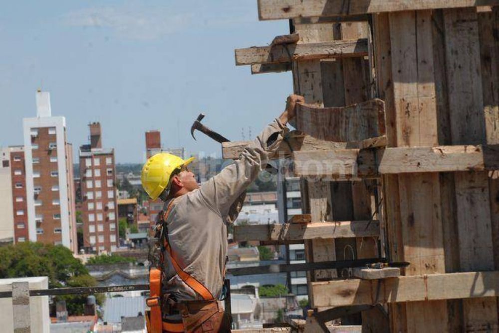 La construcci�n pis� el freno