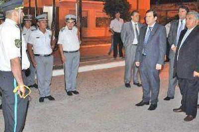 El gobernador inaugur� obras en Colonia Dora y realiz� aportes a diversas organizaciones sociales