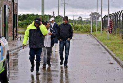  Frente al fuerte temporal,San Fernando lleva adelante tareas de emergencias en las zonas afectadas