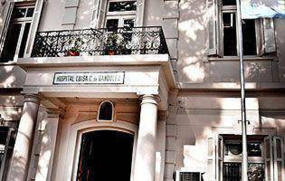 Una mujer tuvo a su beb� en su casa, en pleno temporal