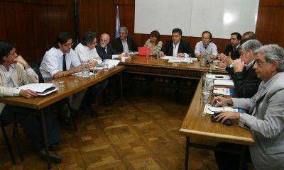 Especialistas apoyan m�s la reforma constitucional que la reelecci�n del Gobernador