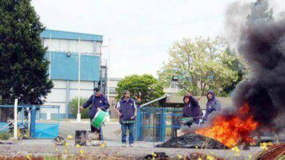 Declarar�an estado de alerta en la actividad pesquera en Puerto Madryn