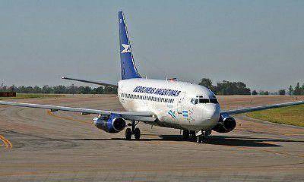 Los funcionarios mendocinos que viajen en avi�n deber�n hacerlo s� o s� en Aerol�neas Argentinas