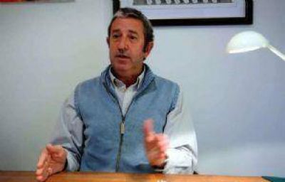 Cobos acus� al Gobierno de extorsi�n