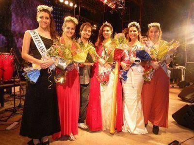 Daiana Macarena Barroso es la Reina de Chivilcoy 2012 