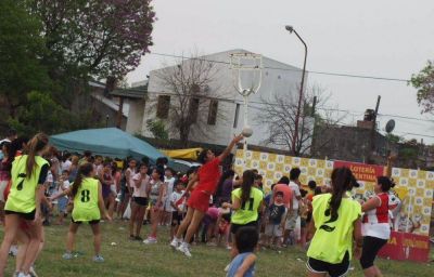 El Gobierno Provincial lanza el Tekov� Pot� de cestoball