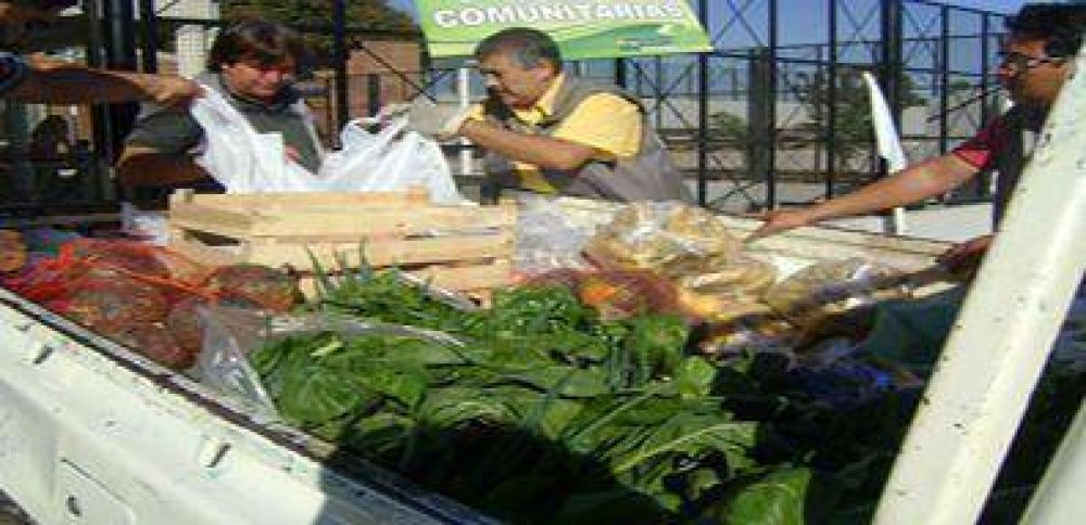 Compras Comunitarias en La Paz y 20 de Julio 