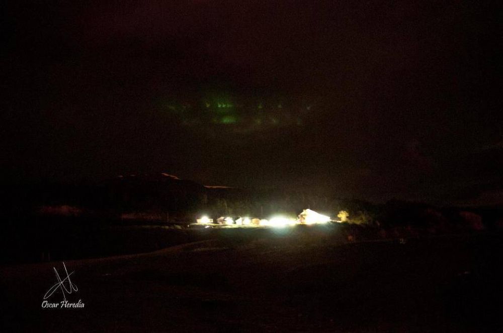 Un OVNI sobrevuela en Santa Cruz